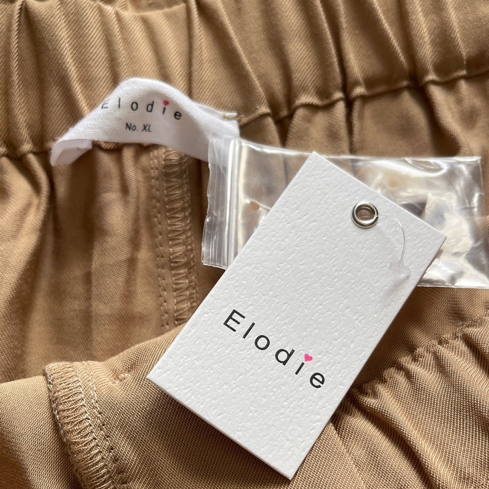 Elodie Women's Tan Button-Up Pants - Picture 2 of 16